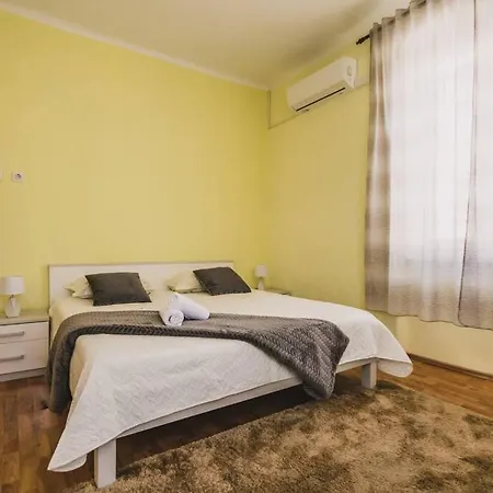 Center Stylish Apt Darling For 4, Old Town * スプリト